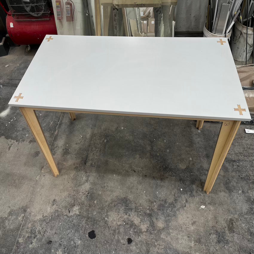 Worker B - El Cheapo Desk - Light Grey