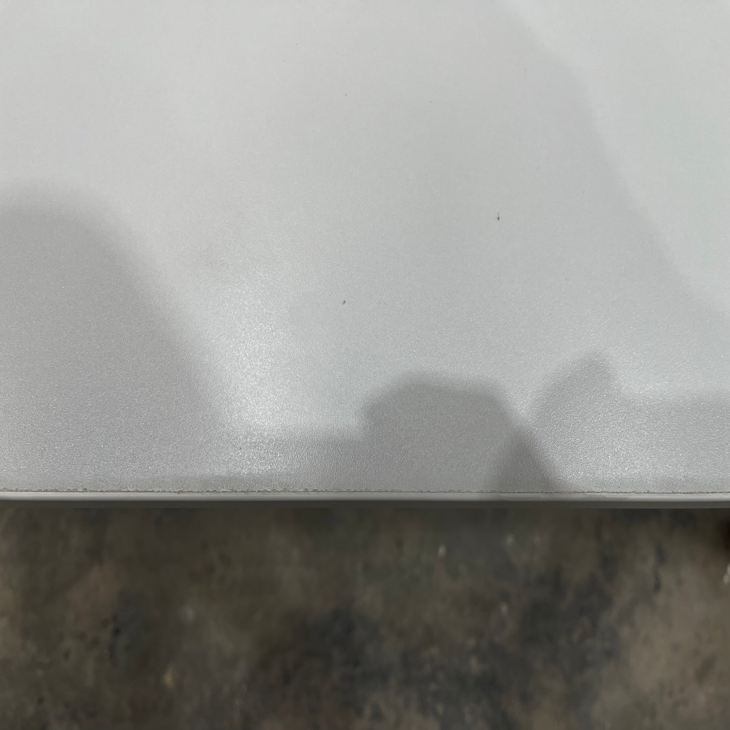 Worker B - El Cheapo Desk - Light Grey