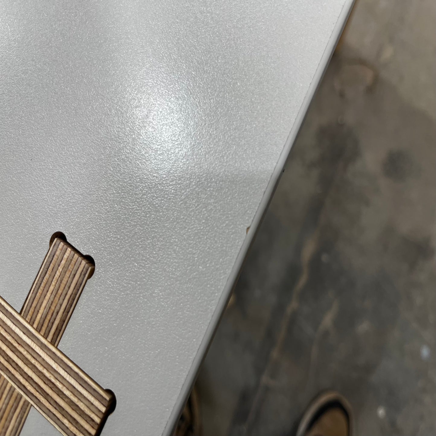 Worker B - El Cheapo Desk - Light Grey