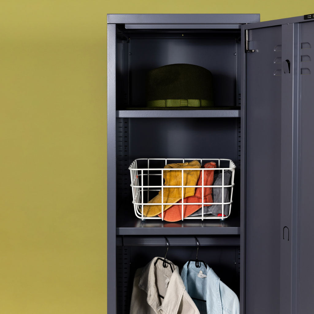 Sugar Cube Locker - Carbon Grey