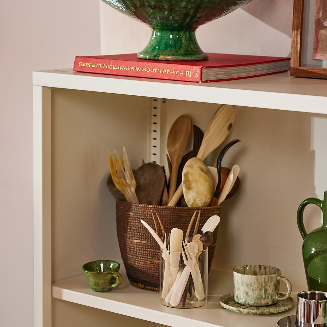 Wafer Wide Shelf - Soft White Sand
