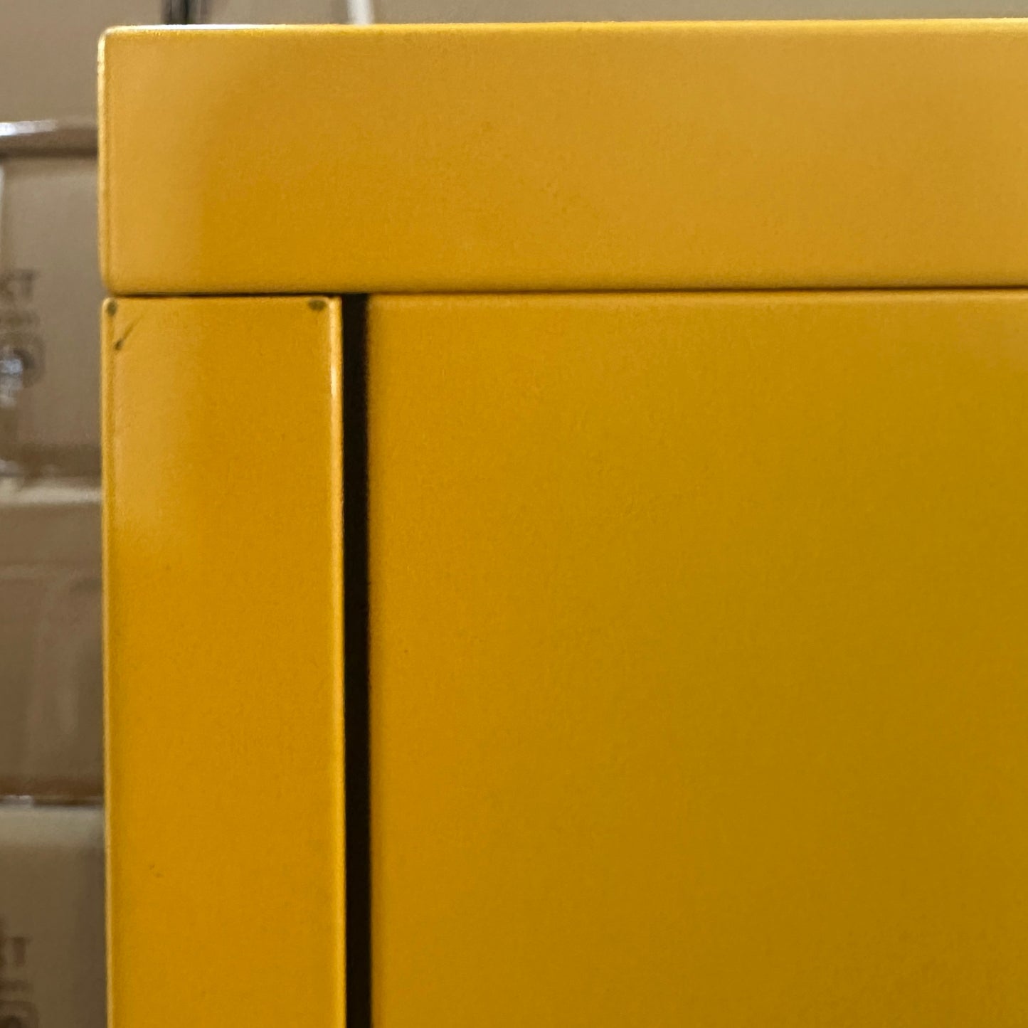 Sugar Cube Locker - Honey